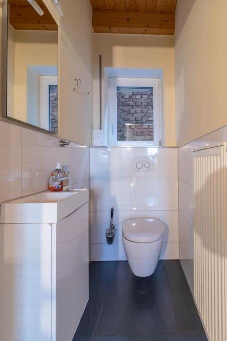Wörrstadt Maisonette-Wohnung Mit 5 Schlafzimmern מראה חיצוני תמונה