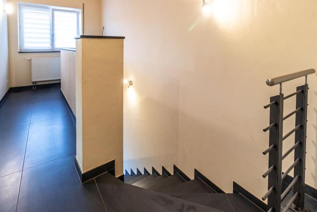 Wörrstadt Maisonette-Wohnung Mit 5 Schlafzimmern מראה חיצוני תמונה